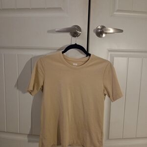 Uniqlo Cotton Pale Yellow Crew Neck Tee